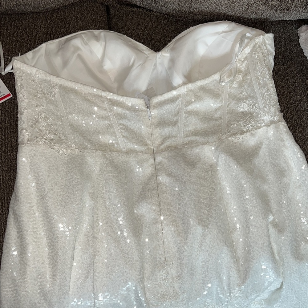 Galina Signature Ivory allover sequin corset plus wedding‎ dress Size 20 - Picture 10 of 16